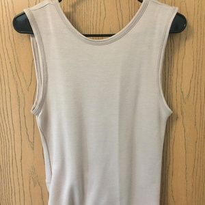 Backless tank top